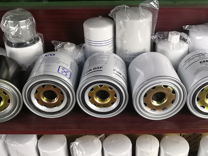 5000670700-renault_oil-filter